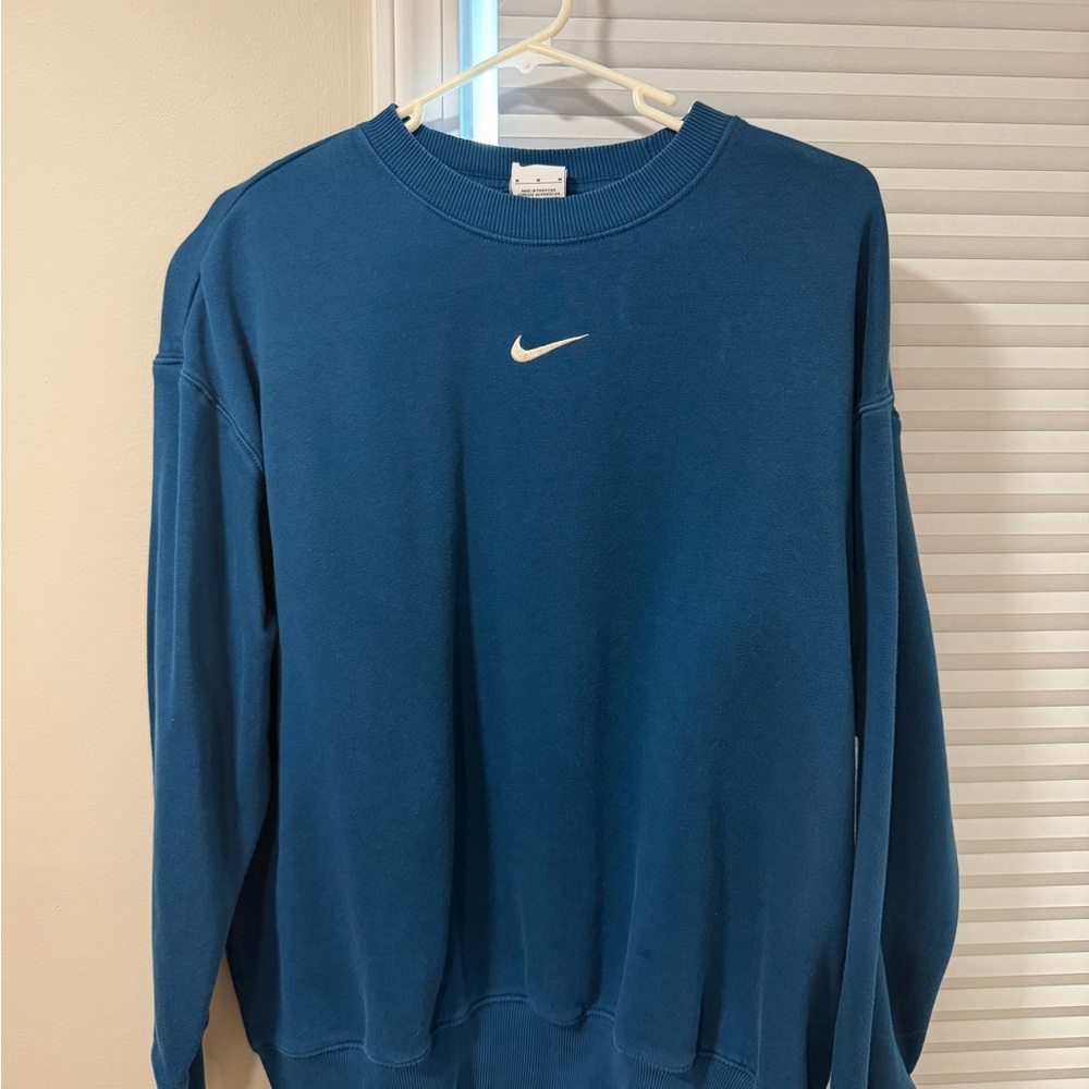 Nike Woman’s Teal Crewneck Sweatshirt with White Swoosh